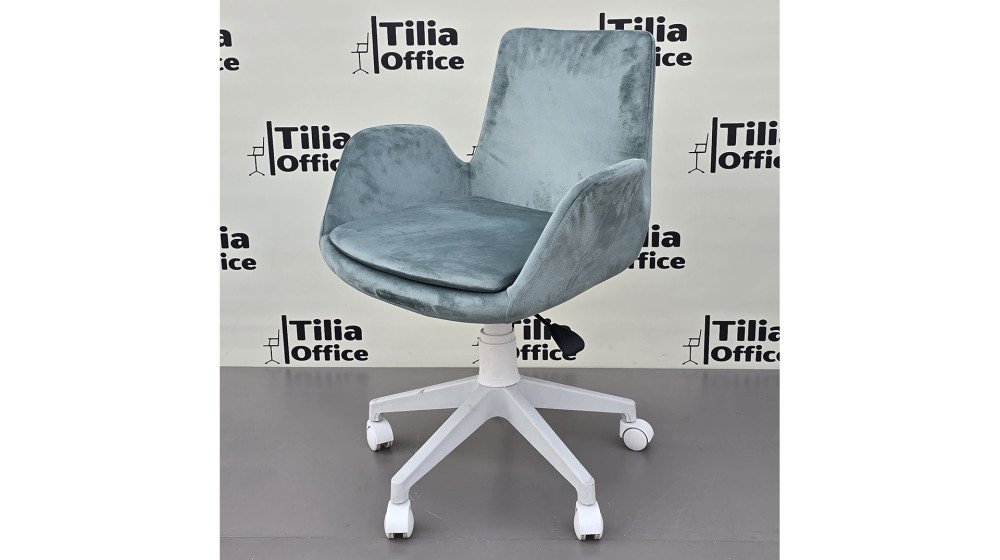 Maki Çalışma ve Çocuk Koltuğu Beyaz Ayak Su Yeşili